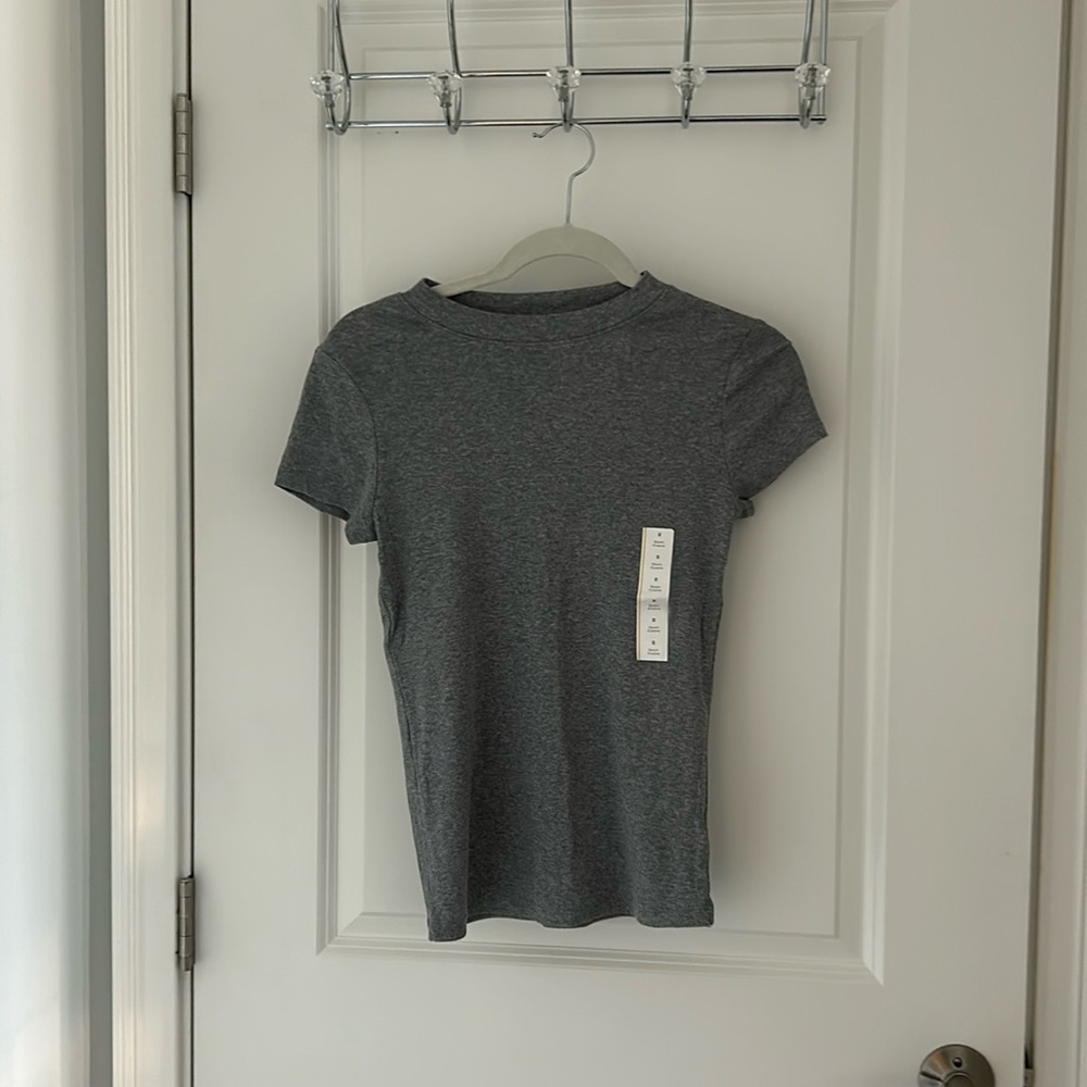 Grey Short Sleeve Basic Top